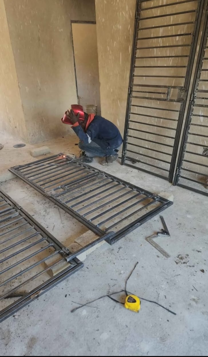More steel cutting on site